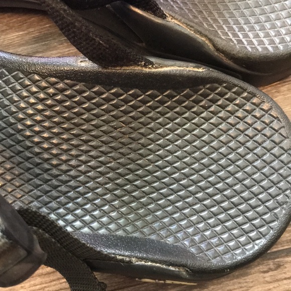Chaco Black Sandals size 8 - Picture 5 of 15